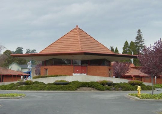 Santa Cruz Professional Plaza