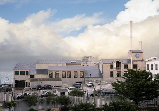 Monterey Bay Aquarium Animal Care Center