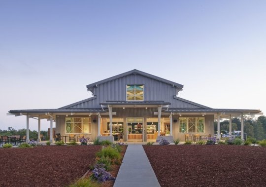 Twin Lakes Church College Center & Coffee House